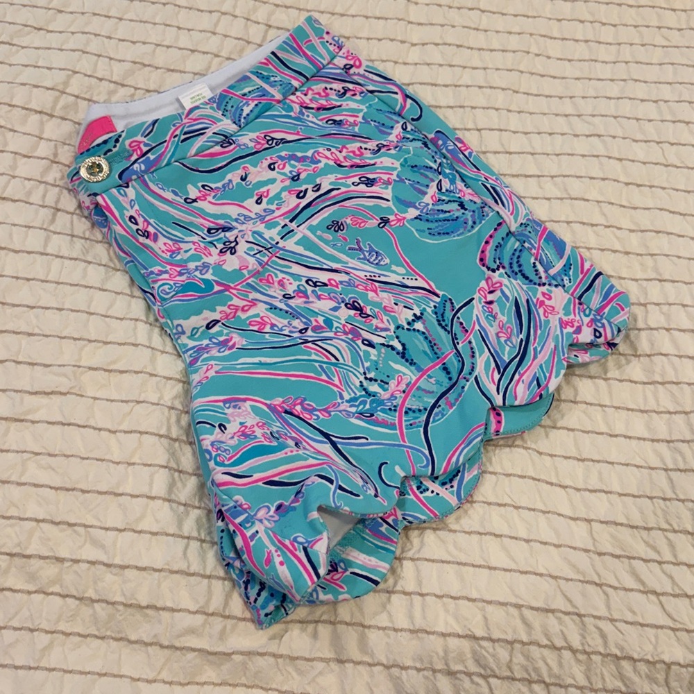 Lilly Pulitzer Turquoise Pink Navy Floral Scallop Hem Shorts size 12 EUC - Picture 9 of 9